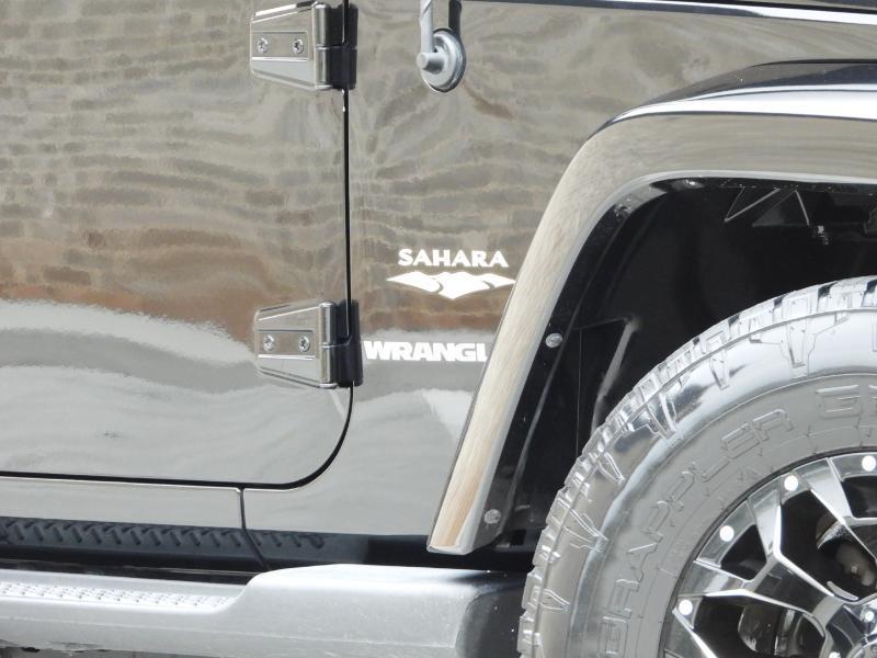 Jeep Wrangler Sahara 4WD 2013