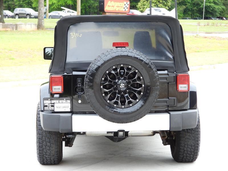 Jeep Wrangler Sahara 4WD 2013