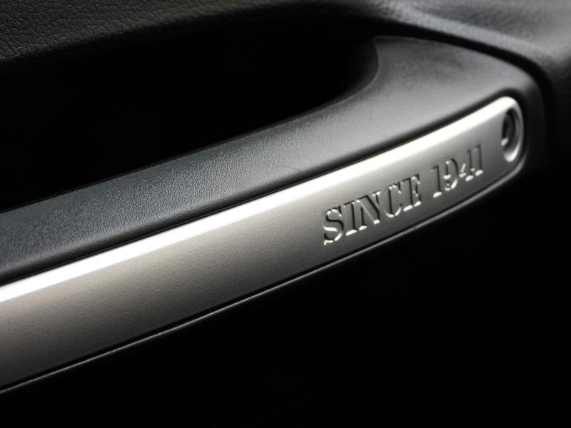 Jeep Wrangler Sahara 4WD 2013