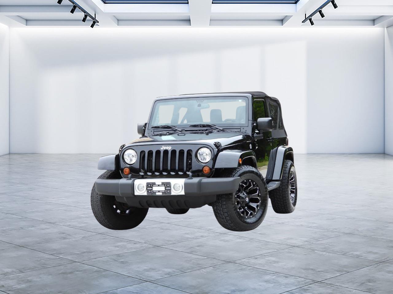 2013 Jeep Wrangler Sahara 4WD