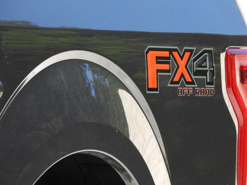 Ford F-150 XL SuperCrew 4WD 2020