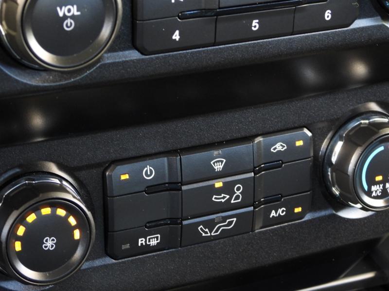 Ford F-150 XL SuperCrew 4WD 2020