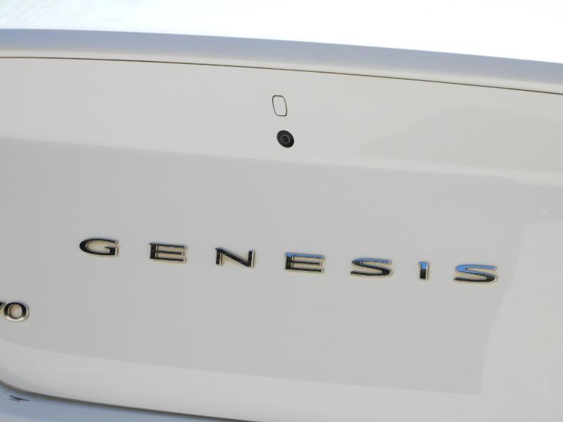 Genesis G70 2.0T 2022