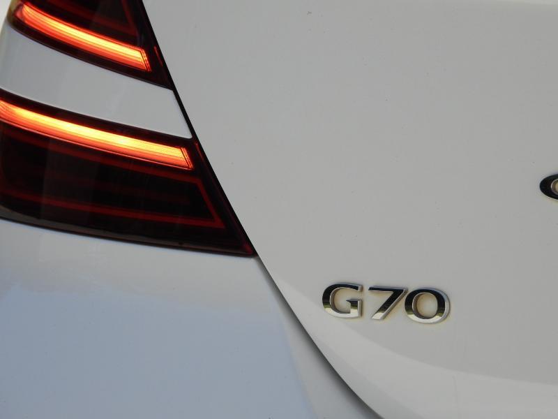 Genesis G70 2.0T 2022