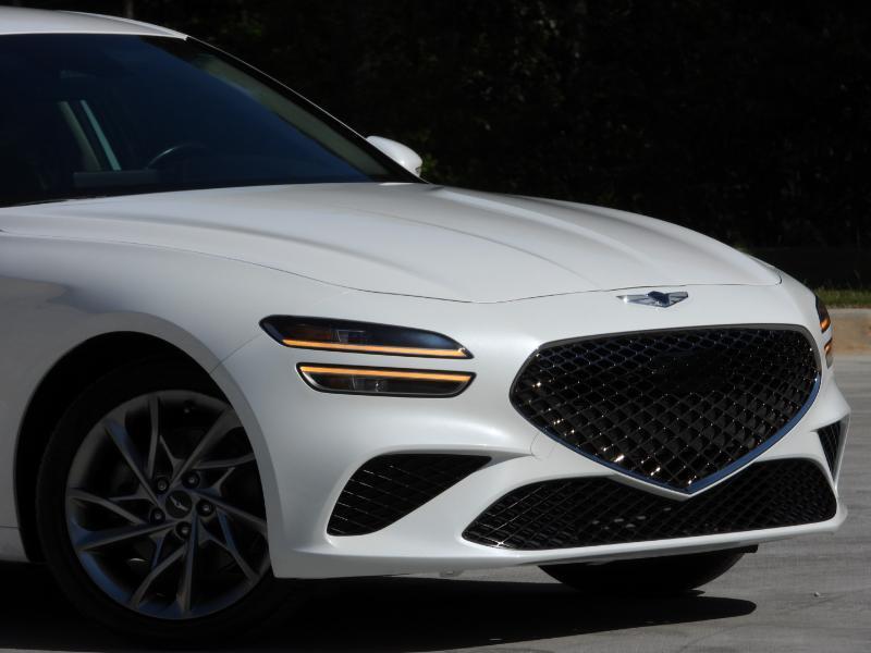 Genesis G70 2.0T 2022