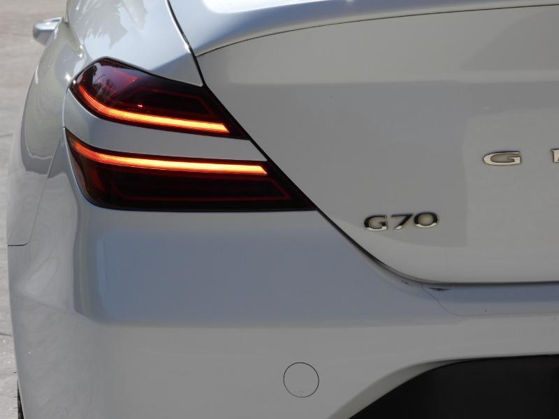 Genesis G70 2.0T 2022