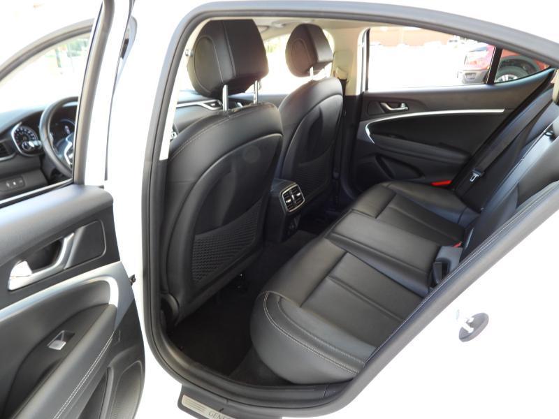 Genesis G70 2.0T 2022