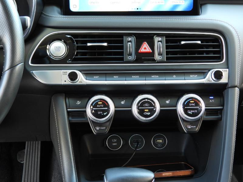 Genesis G70 2.0T 2022