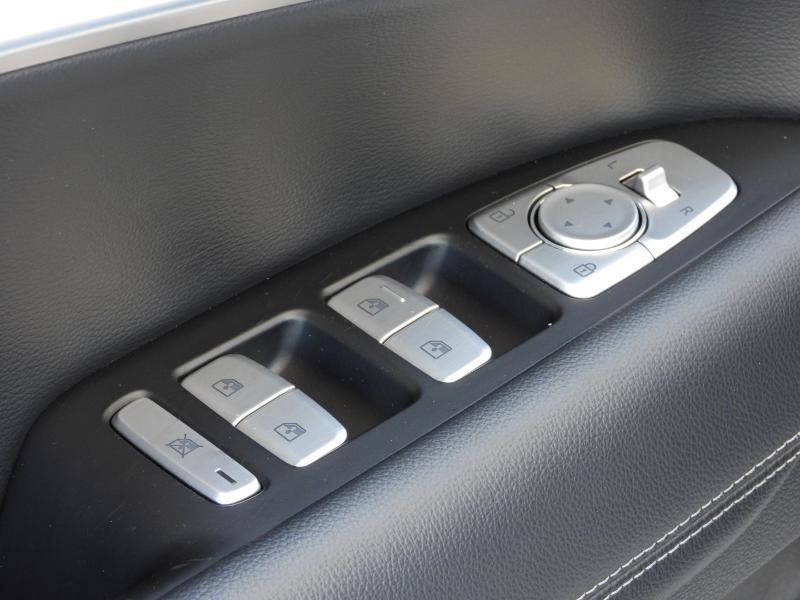 Genesis G70 2.0T 2022