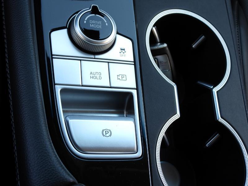 Genesis G70 2.0T 2022