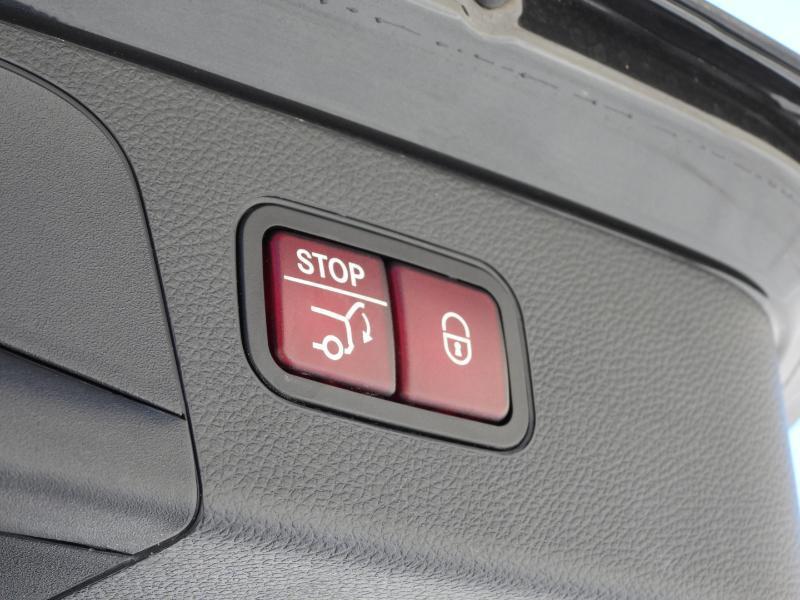 Mercedes-Benz GLC-Class GLC300 2020