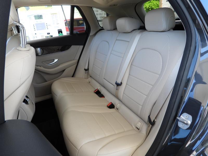 Mercedes-Benz GLC-Class GLC300 2020