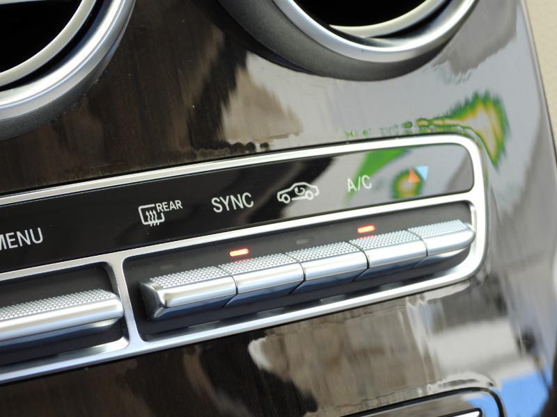 Mercedes-Benz GLC-Class GLC300 2020