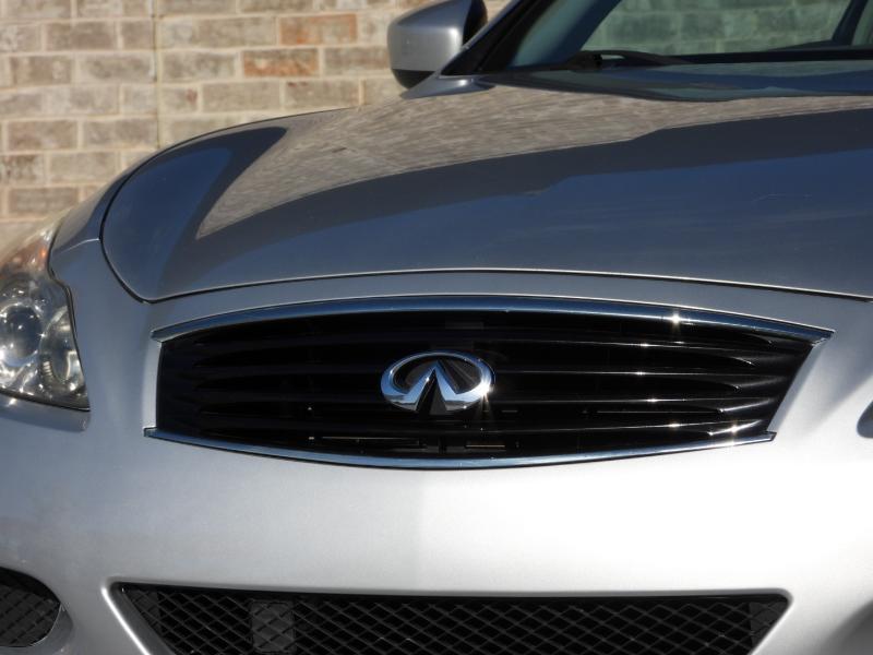 Infiniti G Coupe  2010