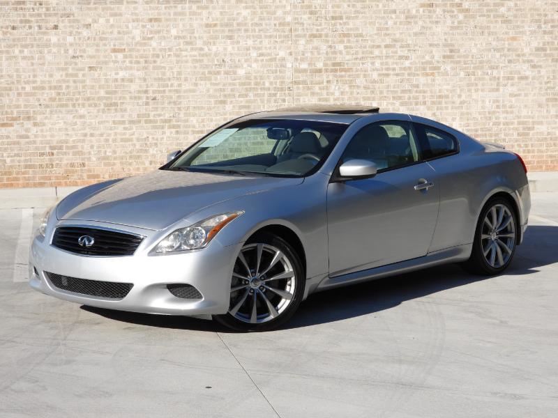 Infiniti G Coupe  2010