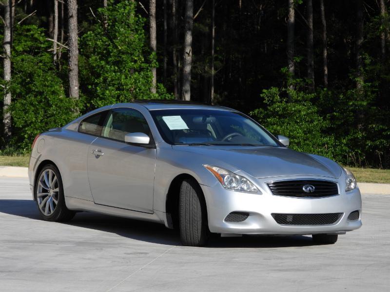 Infiniti G Coupe  2010