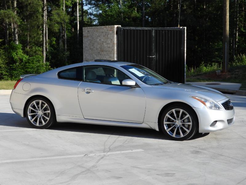 Infiniti G Coupe  2010
