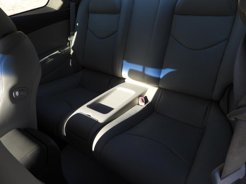Infiniti G Coupe  2010