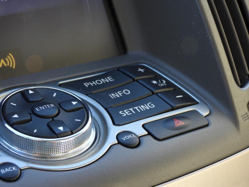 Infiniti G Coupe  2010