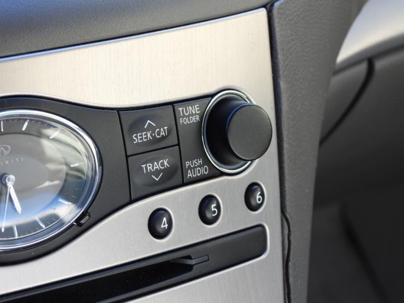 Infiniti G Coupe  2010