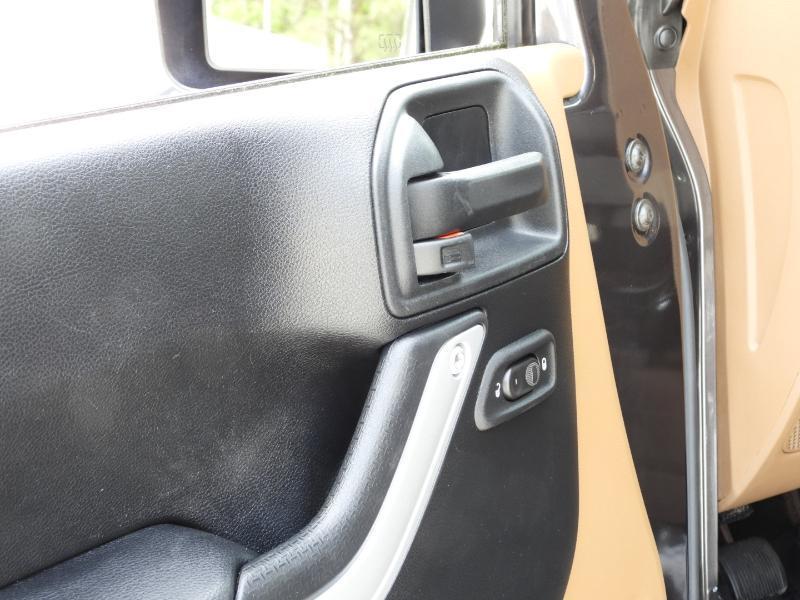 Jeep Wrangler Sahara 4WD 2016