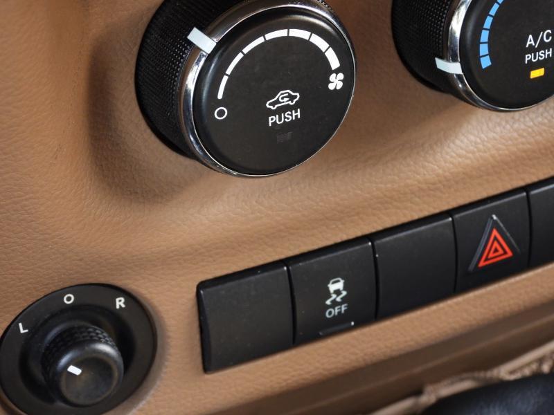 Jeep Wrangler Sahara 4WD 2016
