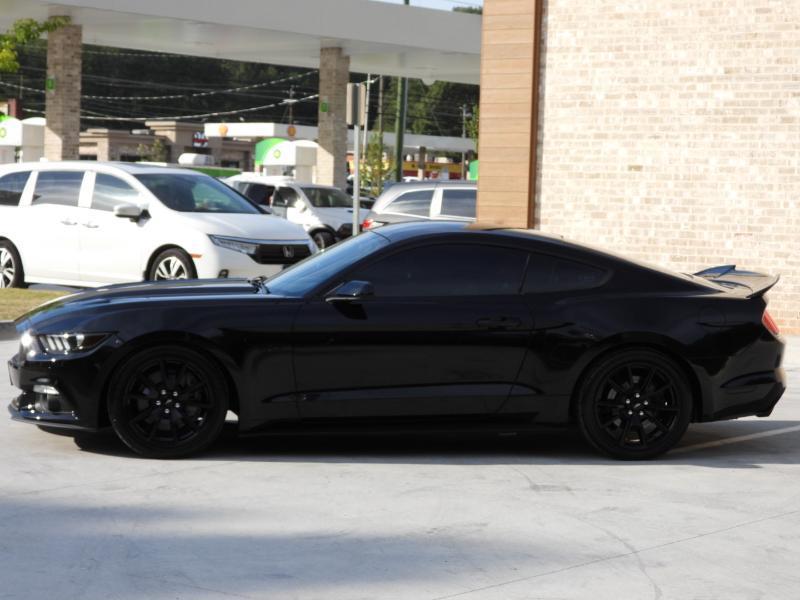 Ford Mustang GT Coupe 2017