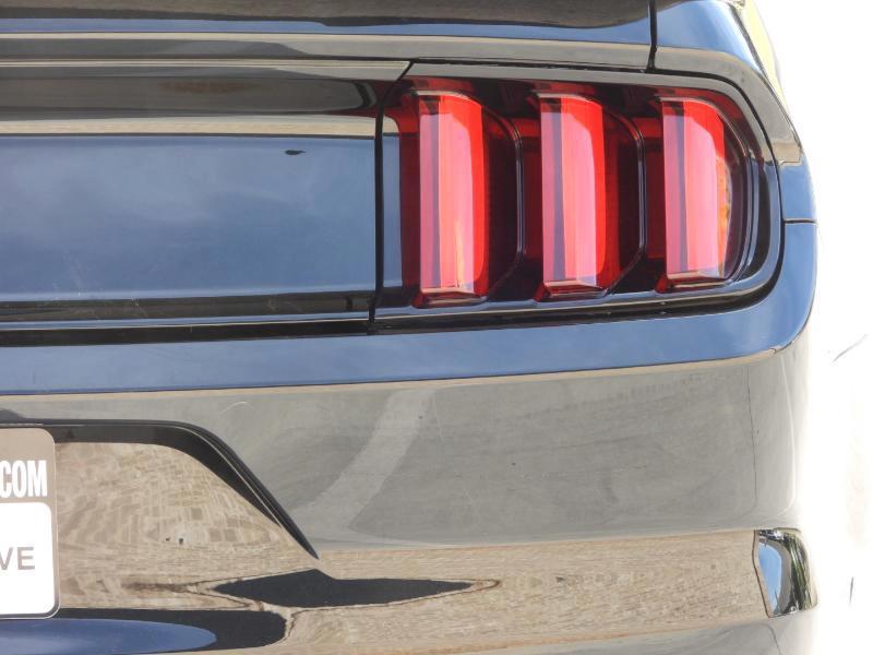 Ford Mustang GT Coupe 2017