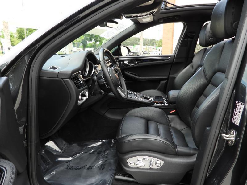 Porsche Macan S 2020