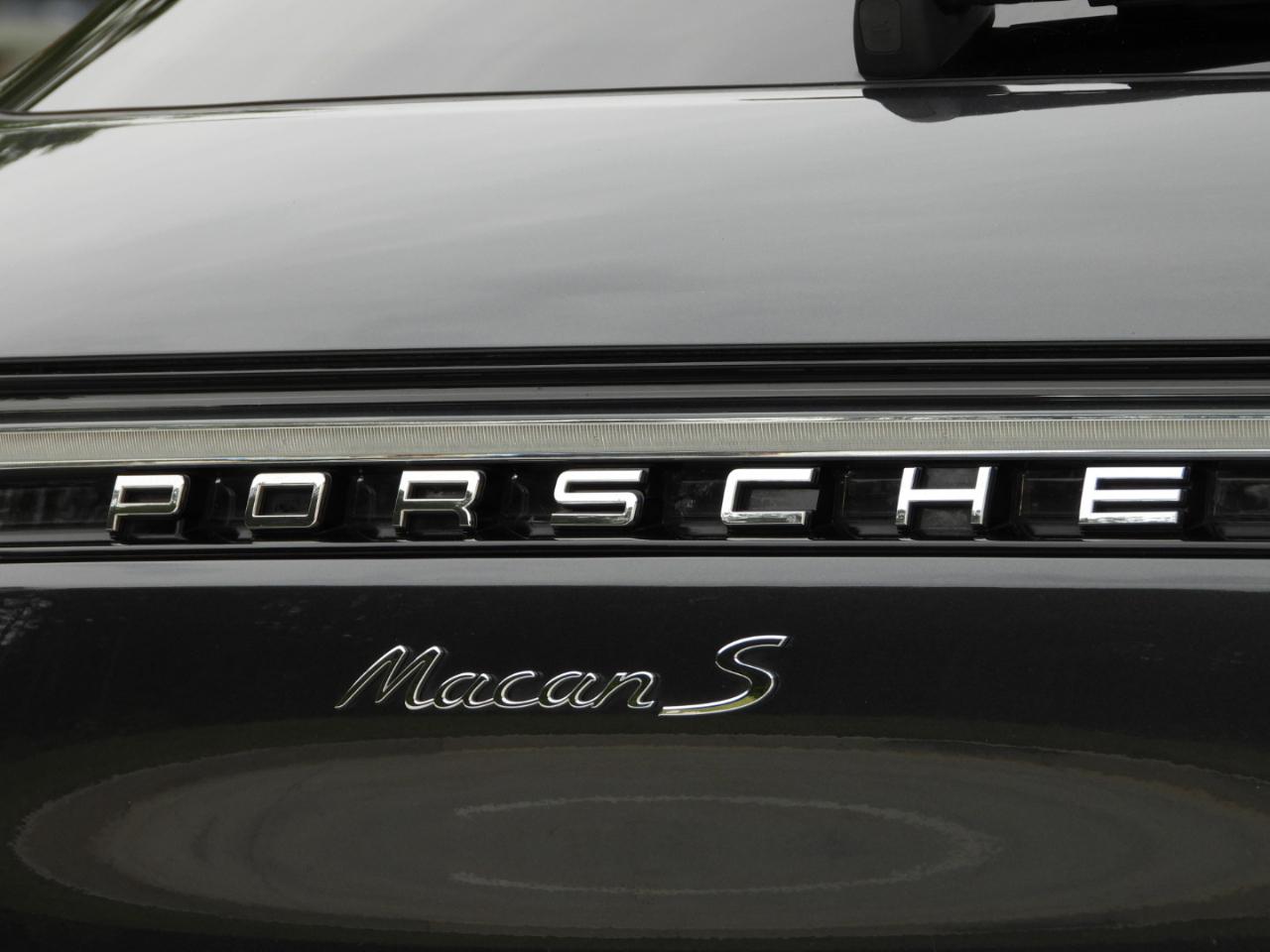 Porsche Macan S 2020