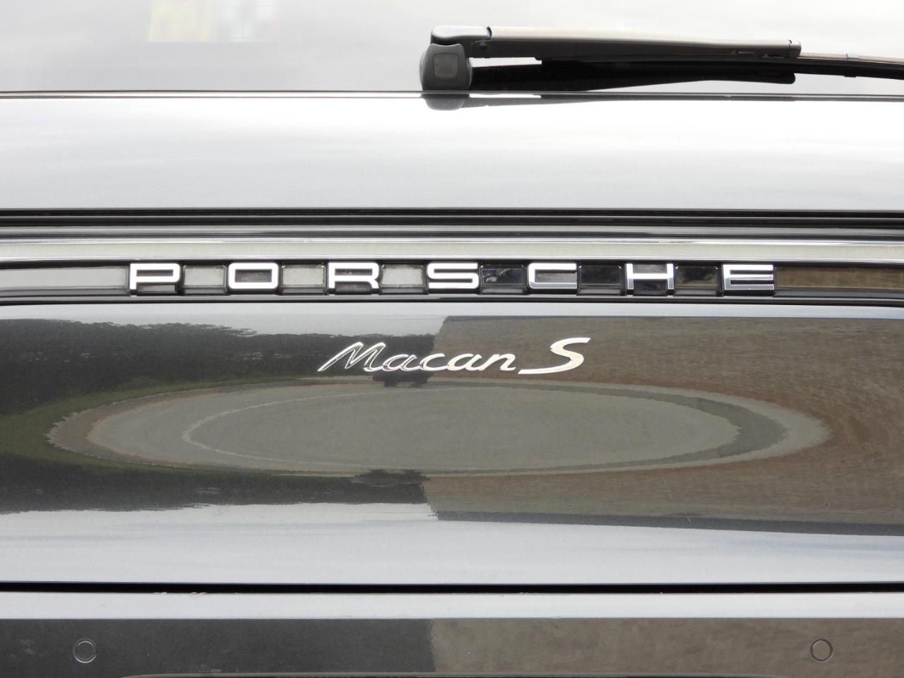 Porsche Macan S 2020