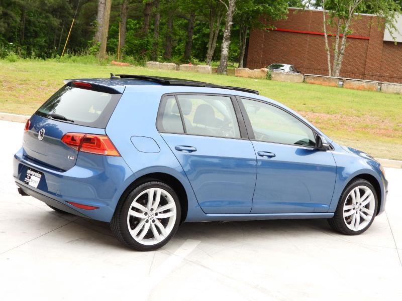 Volkswagen Golf TSI SEL 6A 2017