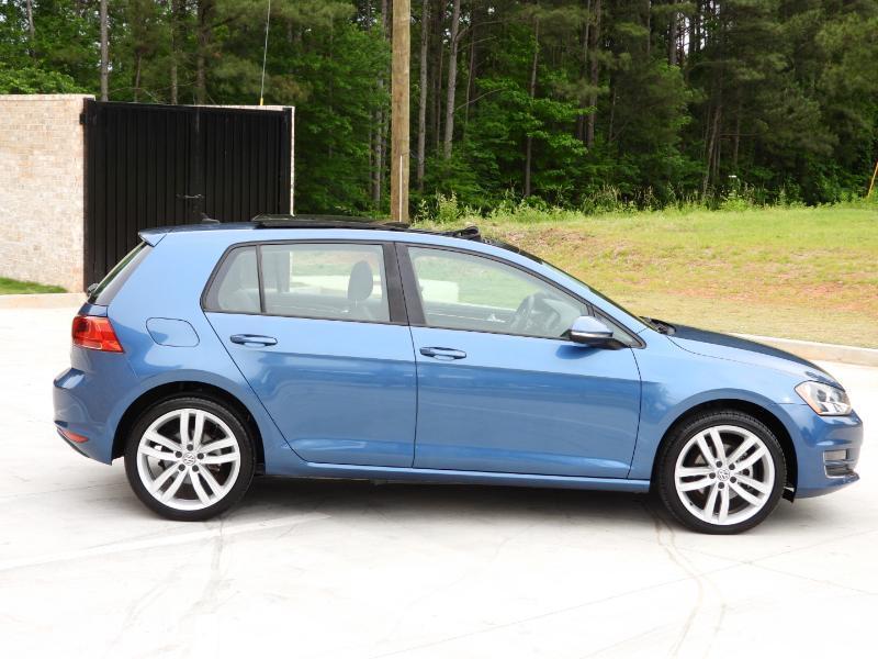 Volkswagen Golf TSI SEL 6A 2017
