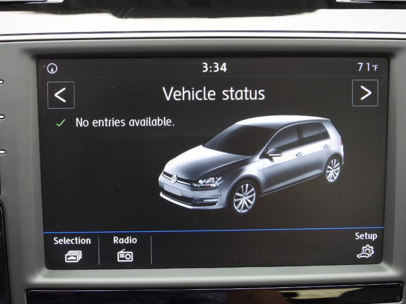 Volkswagen Golf TSI SEL 6A 2017