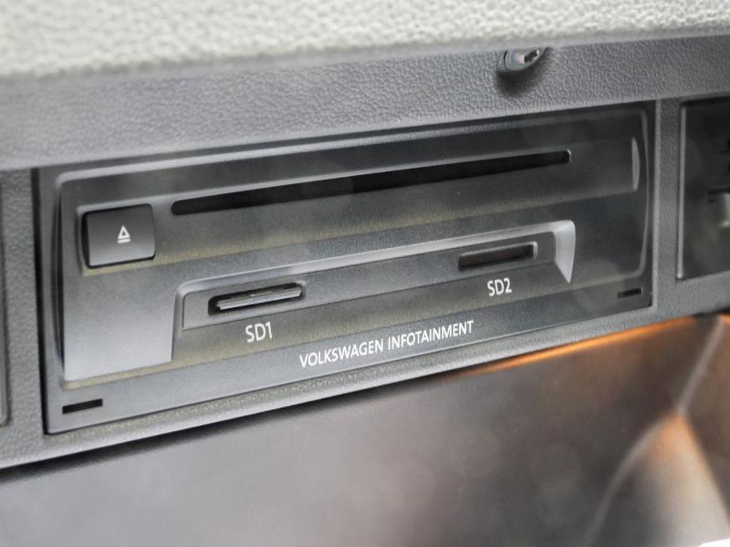 Volkswagen Golf TSI SEL 6A 2017