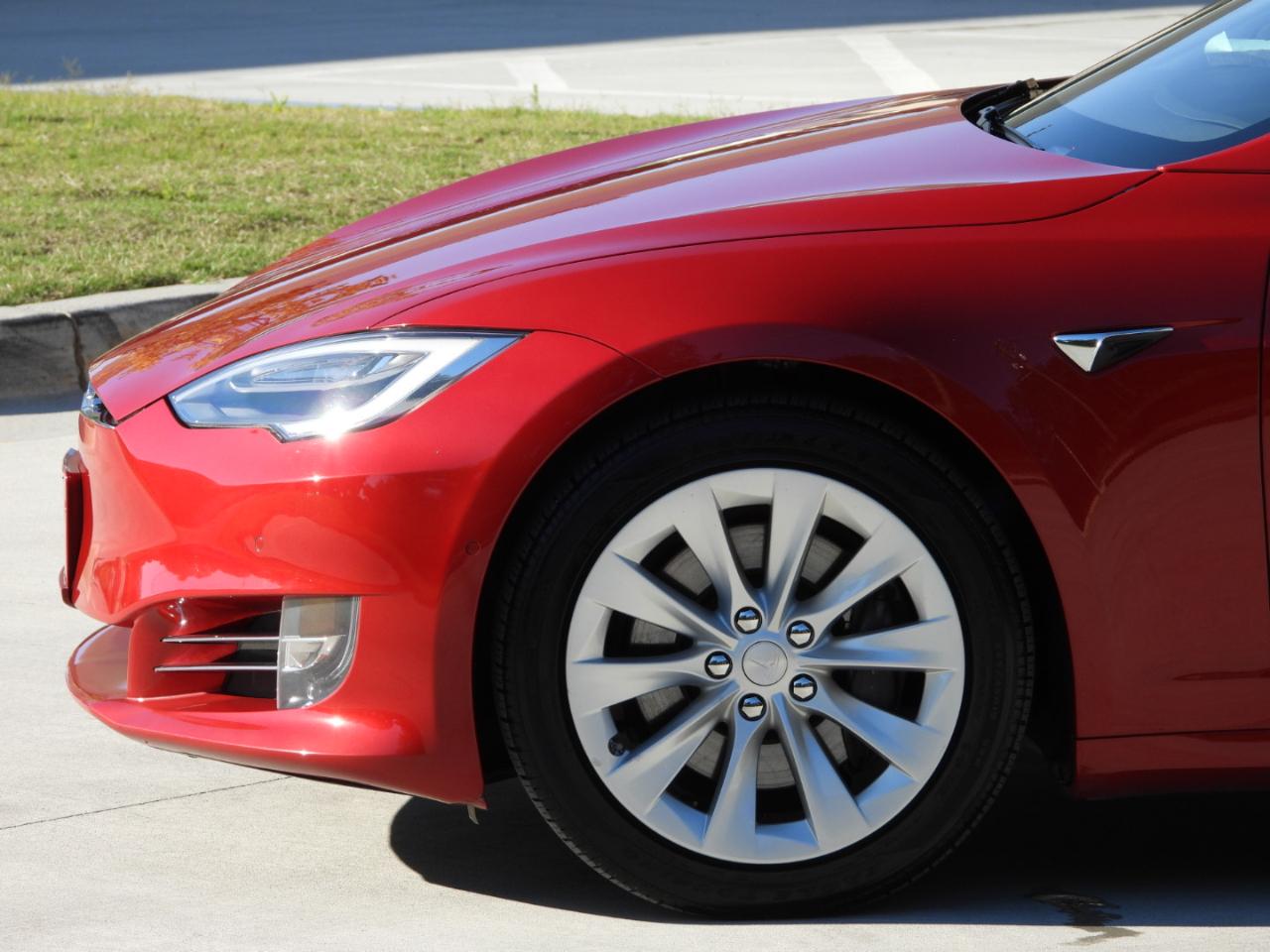 Tesla Model S 100D 2018