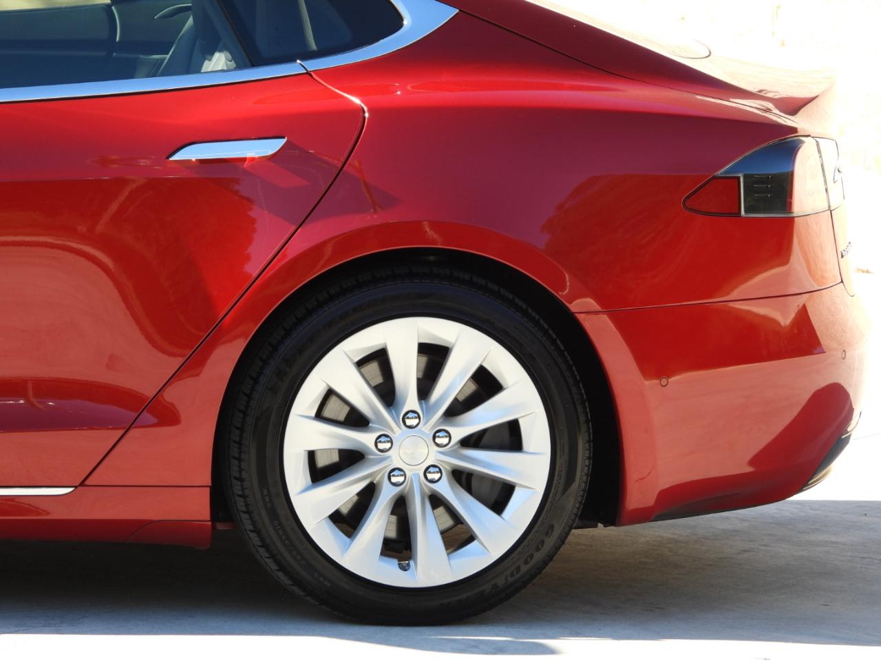 Tesla Model S 100D 2018