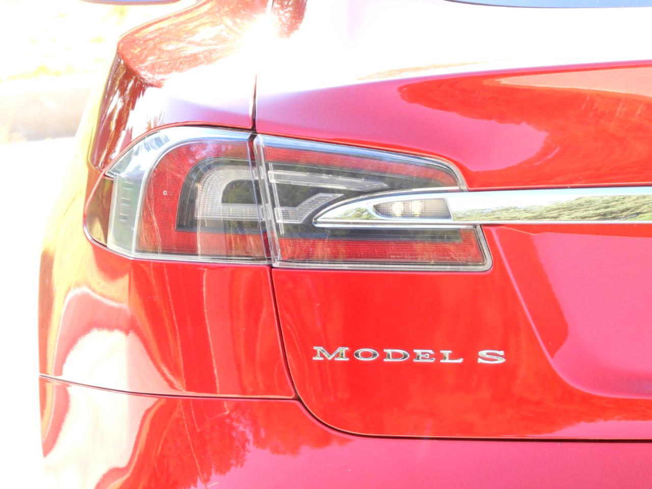 Tesla Model S 100D 2018