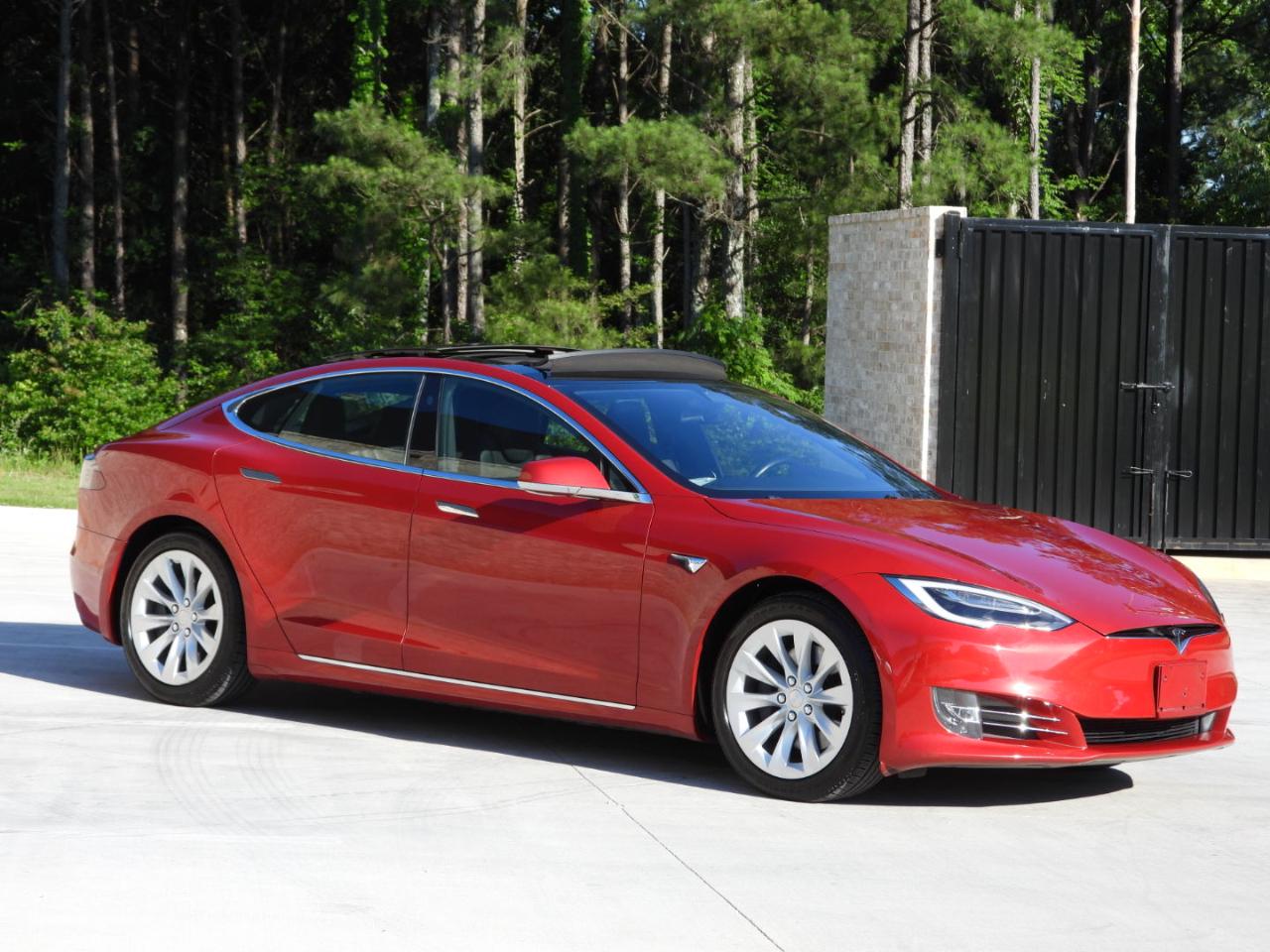 Tesla Model S 100D 2018