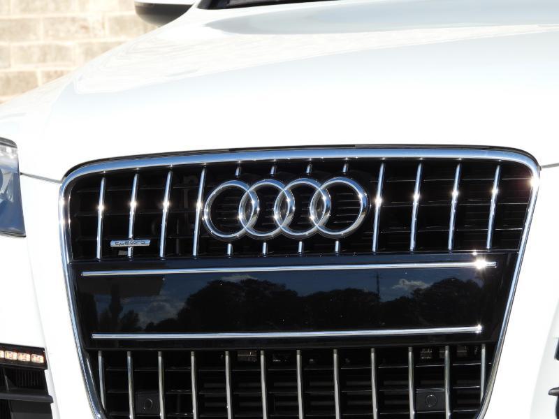 Audi Q7 3.0T Premium Plus quattro 2015