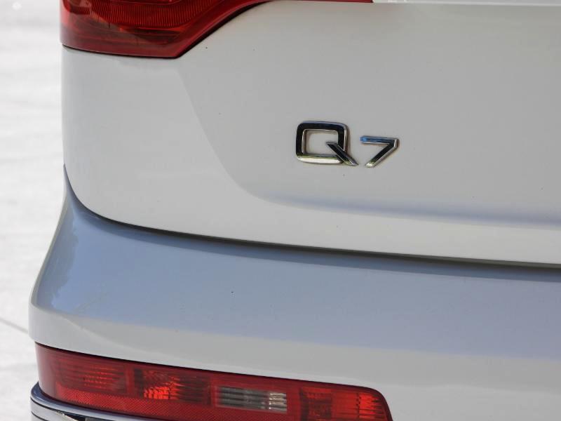 Audi Q7 3.0T Premium Plus quattro 2015