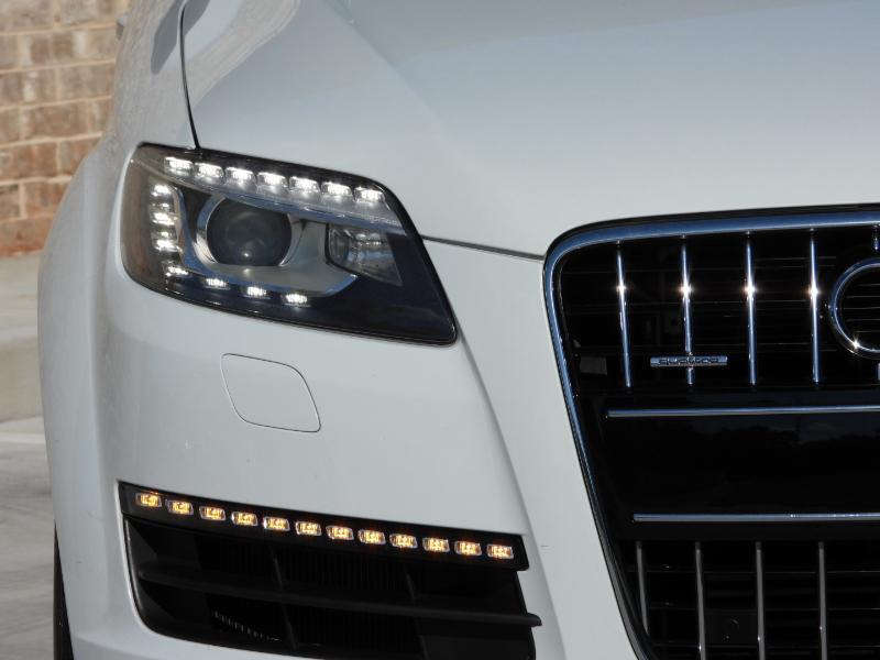 Audi Q7 3.0T Premium Plus quattro 2015