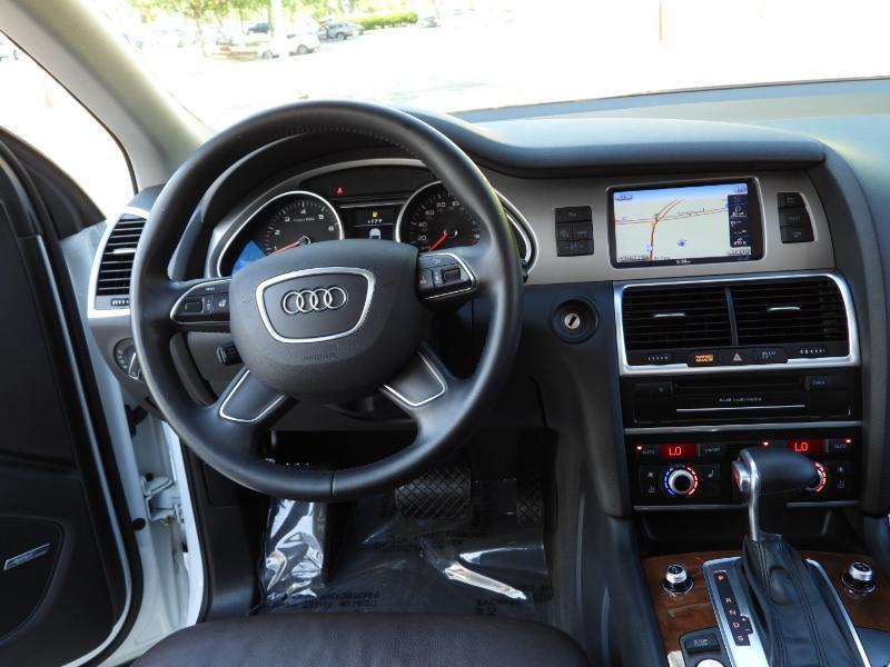 Audi Q7 3.0T Premium Plus quattro 2015