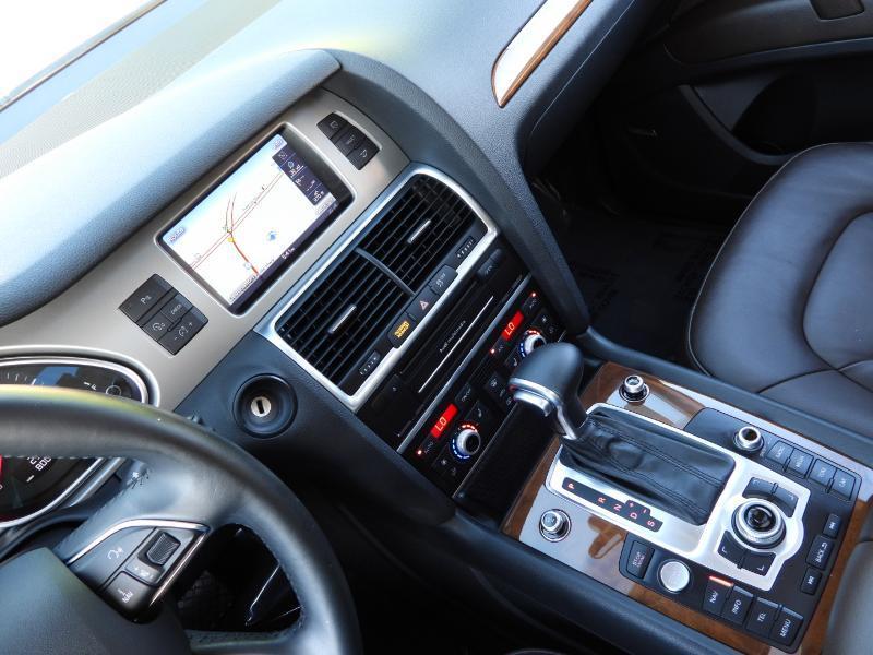 Audi Q7 3.0T Premium Plus quattro 2015