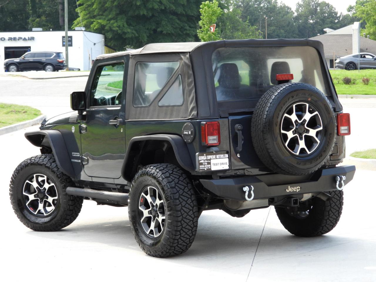 Jeep Wrangler Sport 4WD 2017