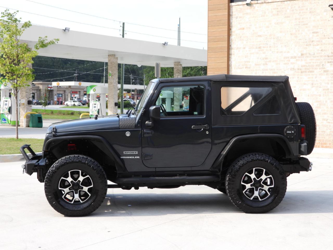 Jeep Wrangler Sport 4WD 2017