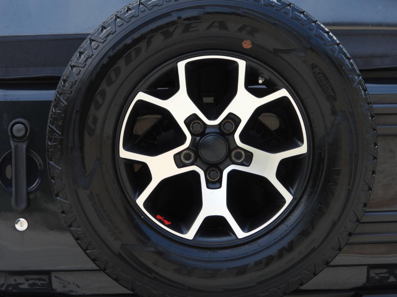 Jeep Wrangler Sport 4WD 2017