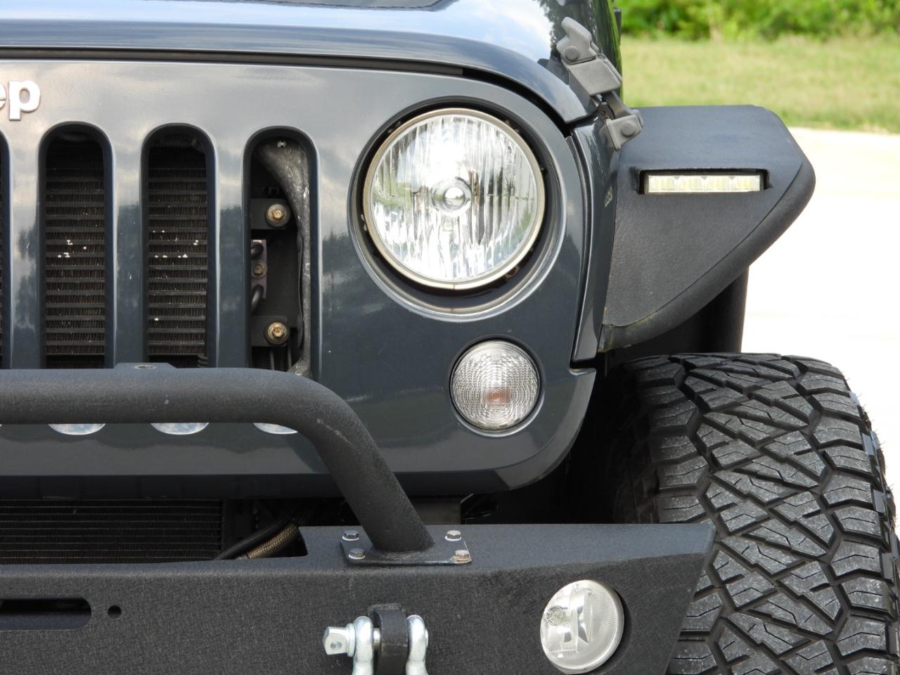 Jeep Wrangler Sport 4WD 2017