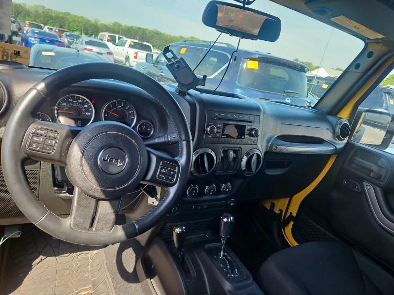 Jeep Wrangler Sport 4WD 2015