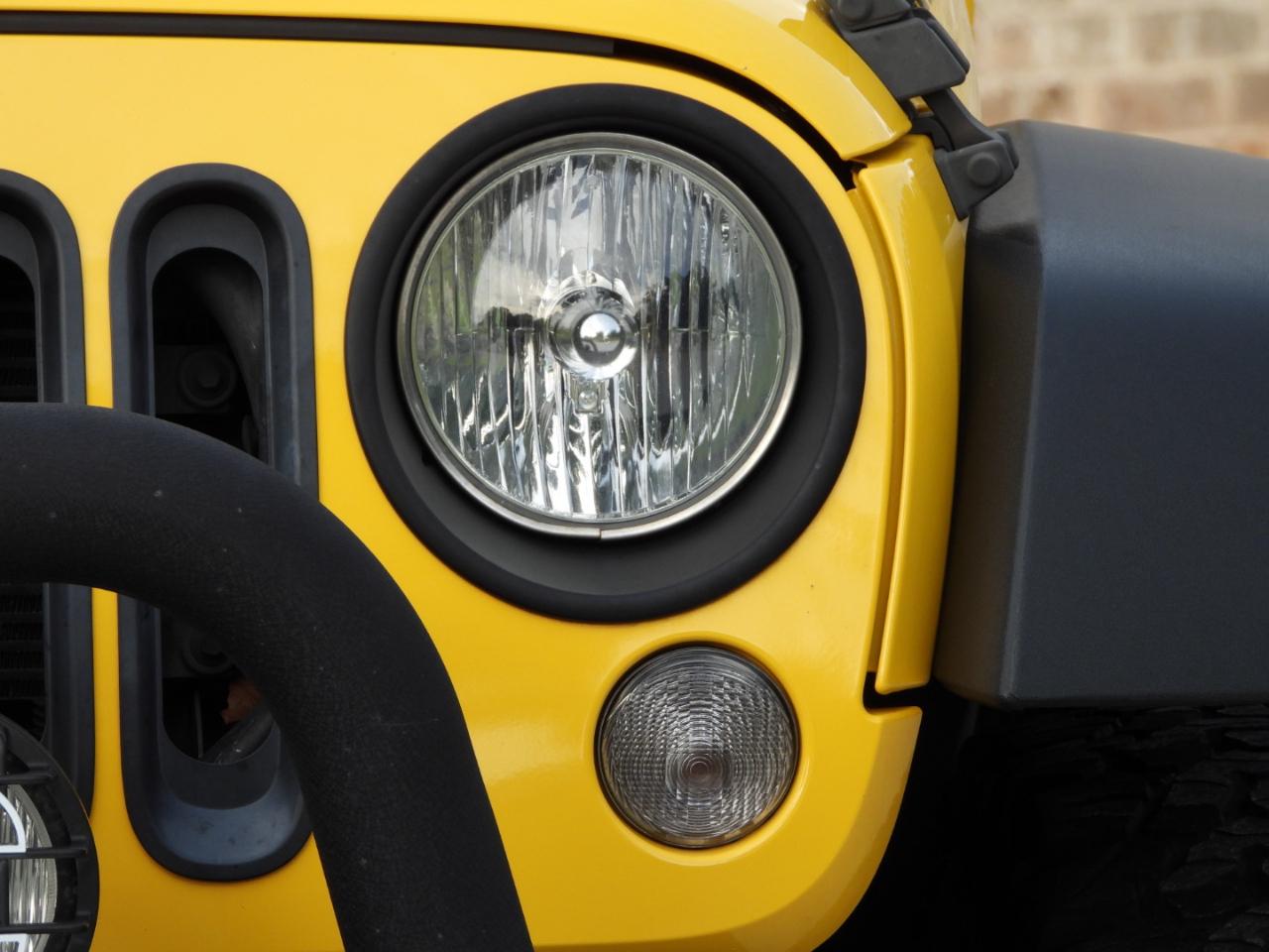 Jeep Wrangler Sport 4WD 2015